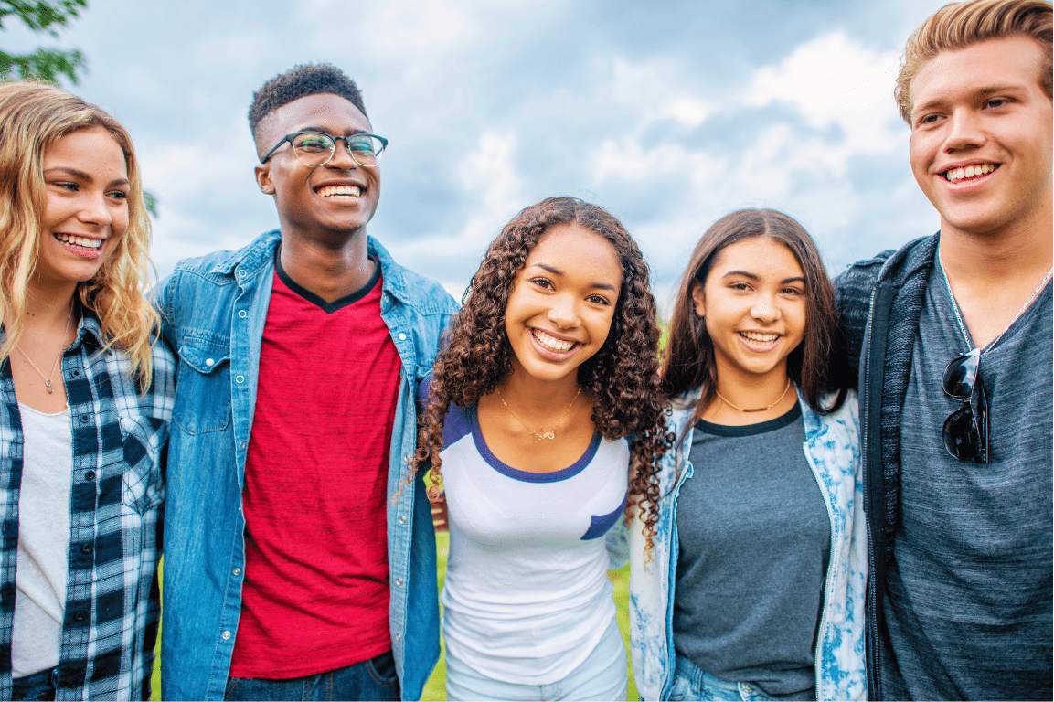 Group of happy kids<br />
